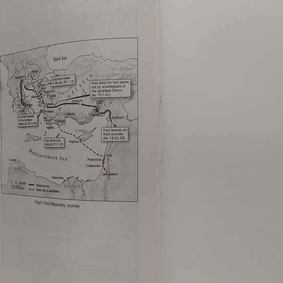 The Voice Compass Study Bible - Gray - Picture 15 of 15